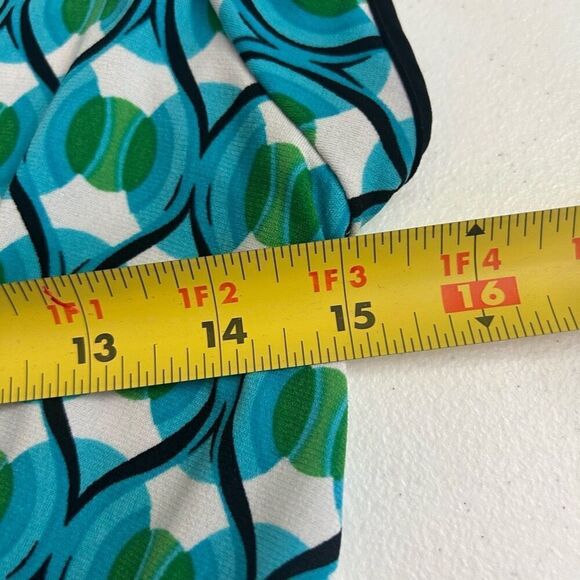 Maurices Women's Y2K Deep V Babydoll Geometric Print Cap Sleeve Top Size S - Picture 8 of 10